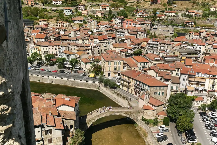 Dolceacqua — Ponte Vecchio